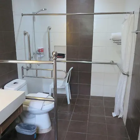 Cebu Century Plaza Hotel