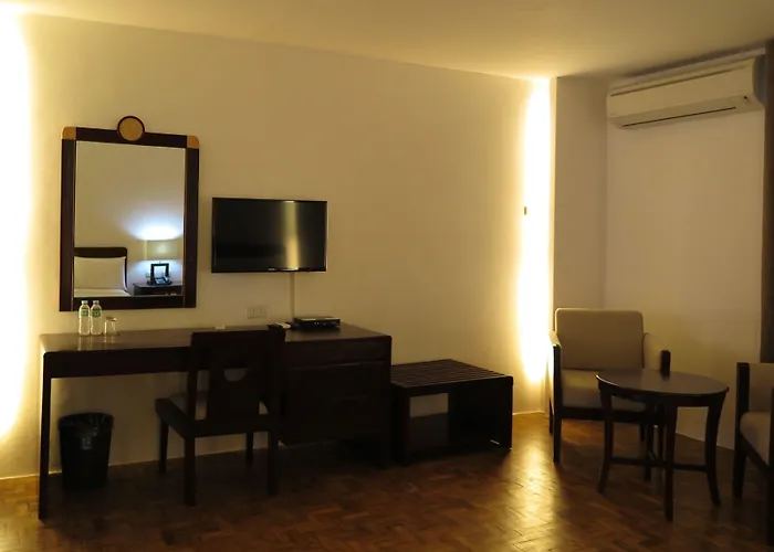 Century Plaza 3* セブ市