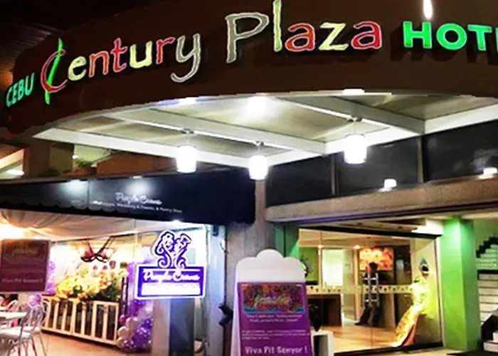 ホテル Century Plaza 3*